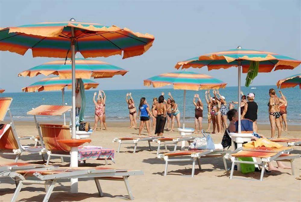 רודי גרגניקו Hotel Residence Adria מראה חיצוני תמונה