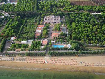 רודי גרגניקו Hotel Residence Adria מראה חיצוני תמונה