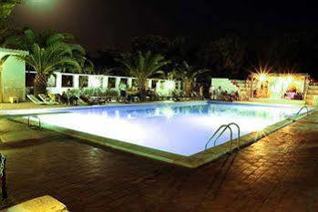 רודי גרגניקו Hotel Residence Adria מראה חיצוני תמונה